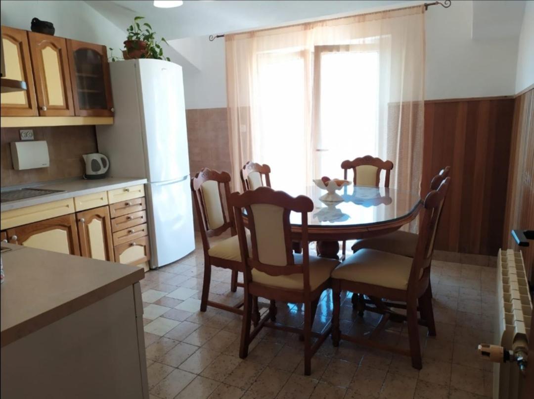 Apartman Andela Podgora Exterior photo