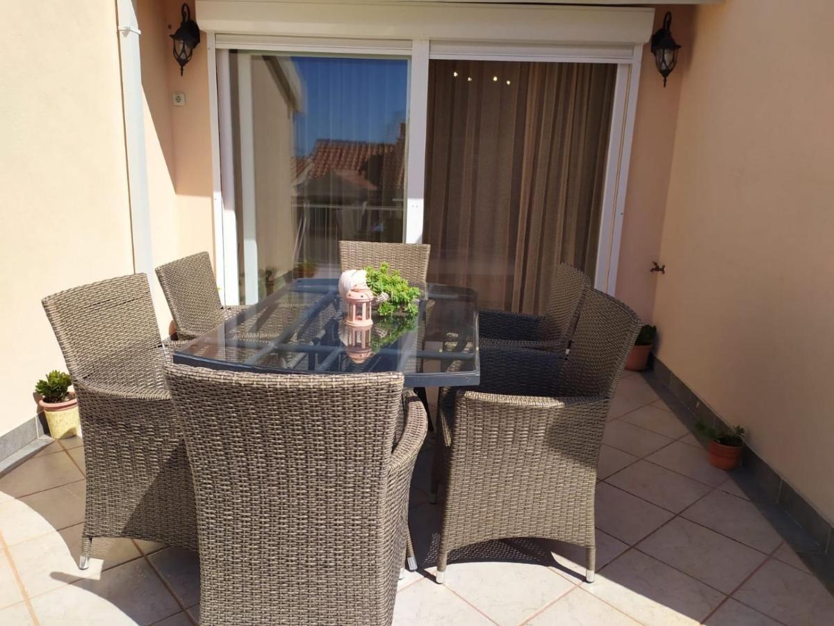 Apartman Andela Podgora Exterior photo